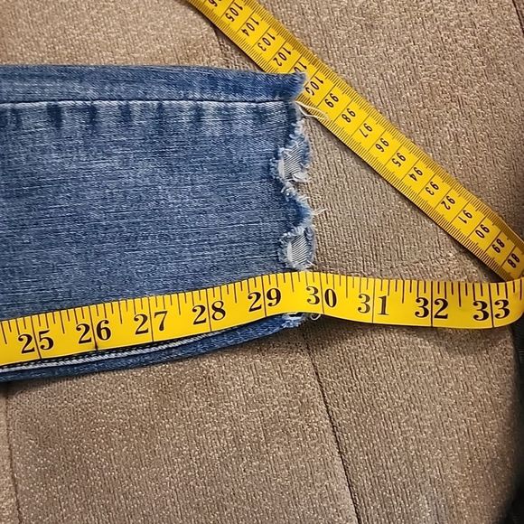 Levis 720 High Rise Super Skinny ripped and distressed size 28 - Picture 15 of 16